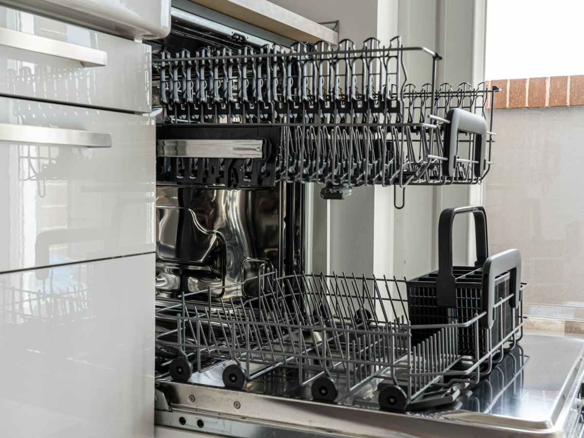 Comment poser un lave vaisselle intégrable/encastrable ?
